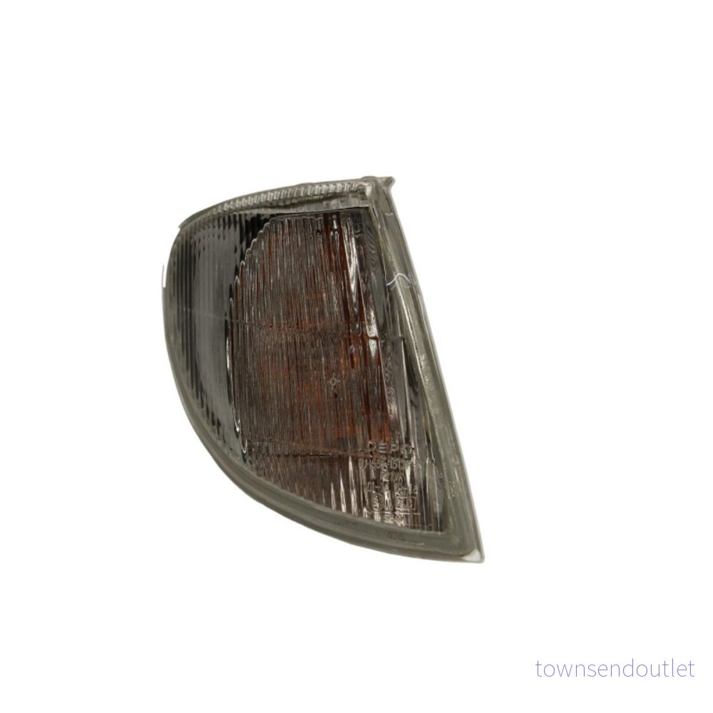 VAN WEZEL 4323906 Clignotant blanc avant droite avec porte lampe RENAULT: MEGANE Scenic, 1, 1 Classic 5410909154165