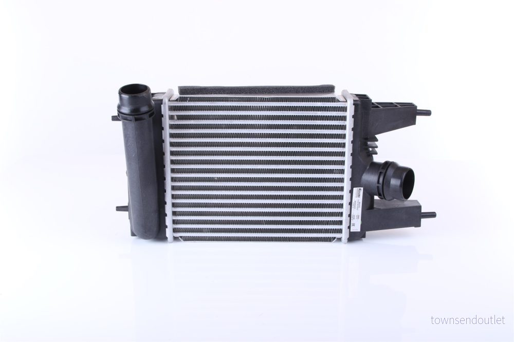 Laddluftkylare Nissens 96153